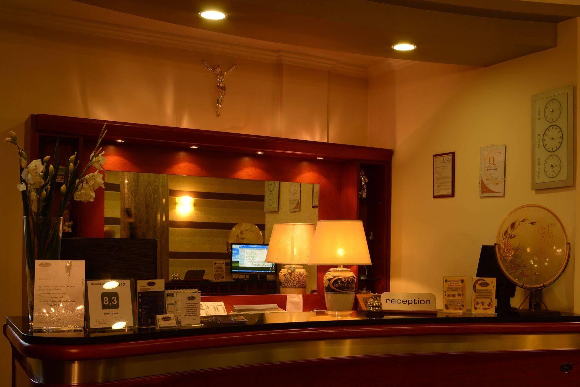 Hotel Iacone เคติ ภายนอก รูปภาพ